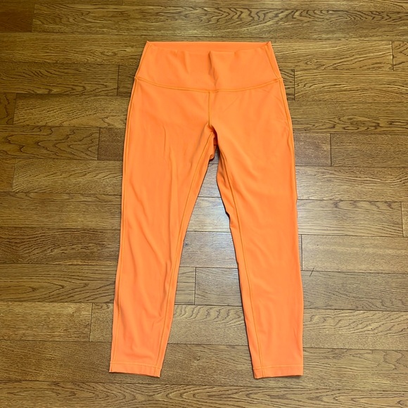 Wunder Under High Rise 25” Lululemon Leggings - Picture 2 of 5